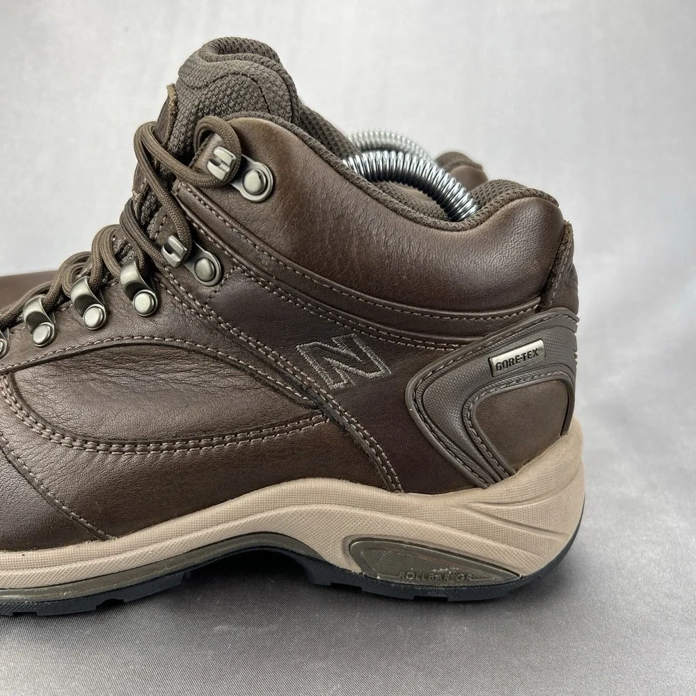 New Balance 978 Gore-Tex Hiking Waterproof Boots Women's‎ 8 D WIDE Brown WW978GT
